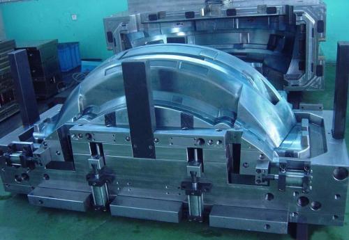 深圳塑膠模具廠，模具維護(hù)中的常見問題解決方法